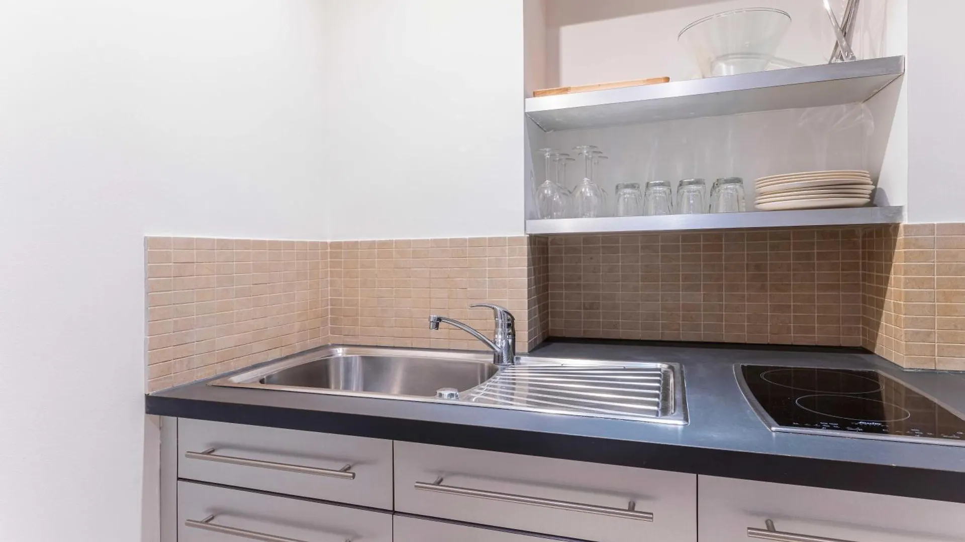 Cosy Ac Balcony - 1br-4p - Eiffel Tower Apartment Paris